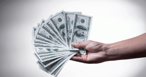 چگونه با خرید دلار سود کنیم