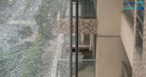 بهترین روش شکستن شیشه سکوریت از زبان شیشه تایم